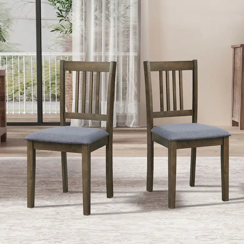 Table et chaises pour coin-repas de cuisine