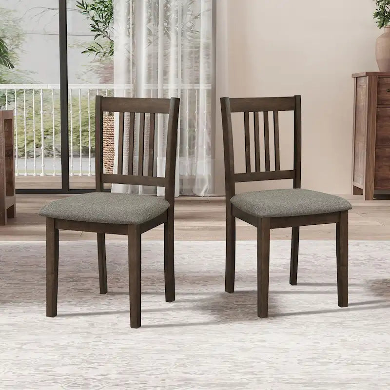 Table et chaises pour coin-repas de cuisine