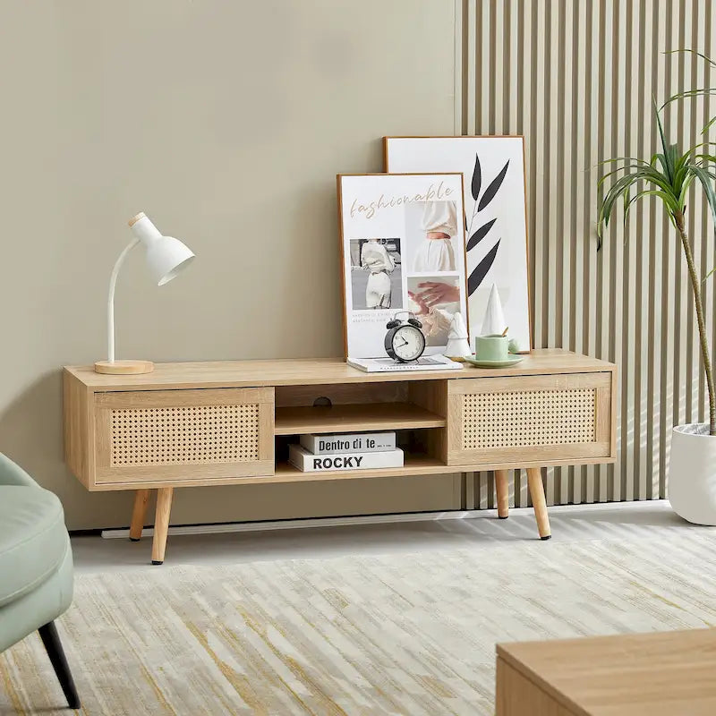 Meuble TV de 140 cm avec double portes coulissantes, pieds en bois massif et étagères réglables
