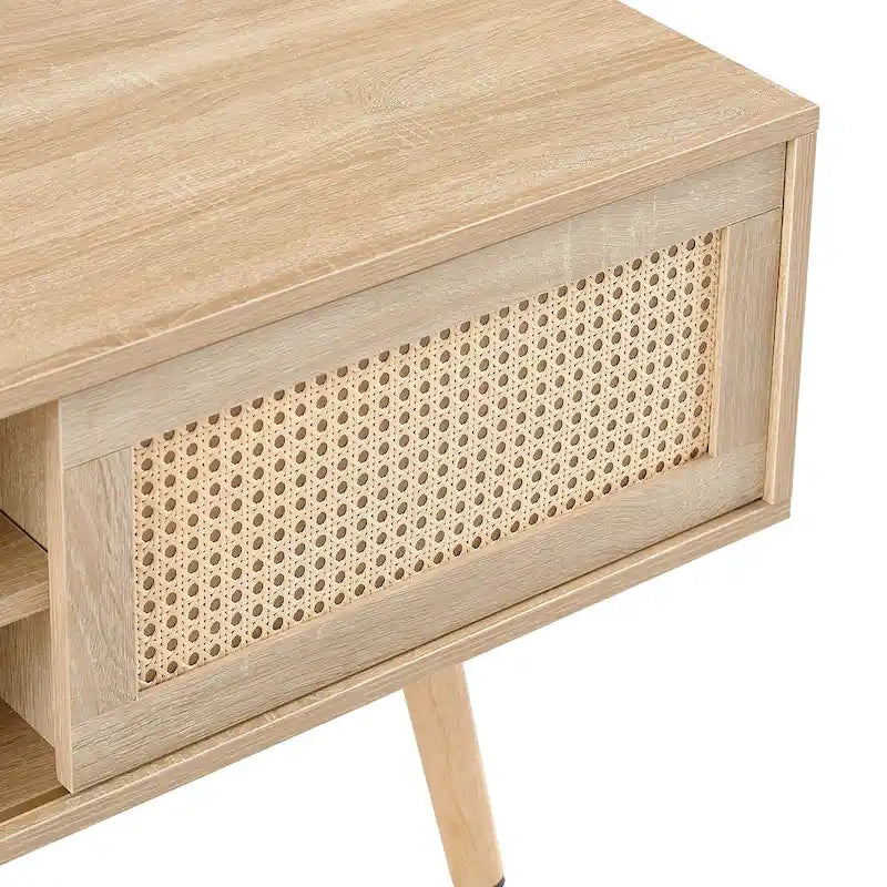 Meuble TV de 140 cm avec double portes coulissantes, pieds en bois massif et étagères réglables