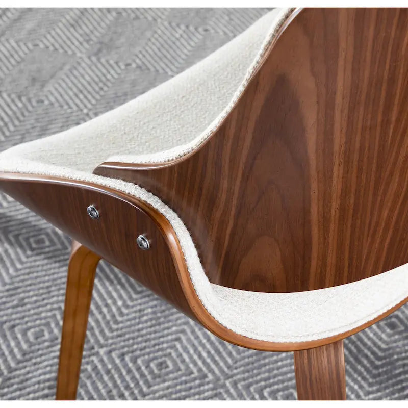 Chaise de salle à manger moderne capitonnée de style médiéval