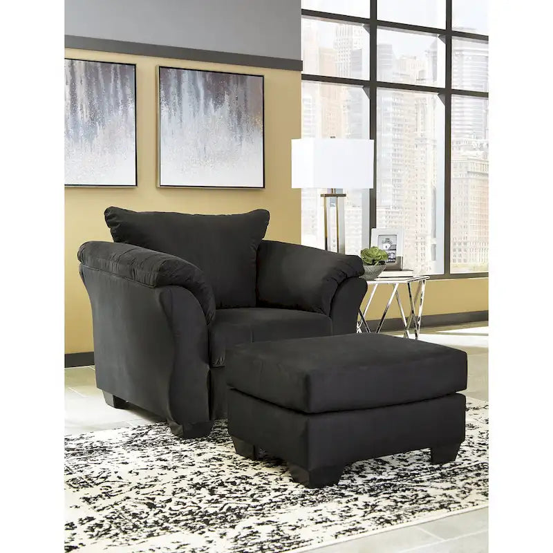 Chaise noire contemporaine