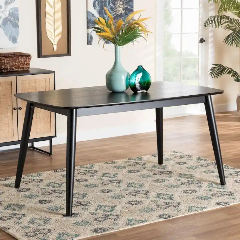 Table de salle à manger en bois fini Mid-Century Modern
